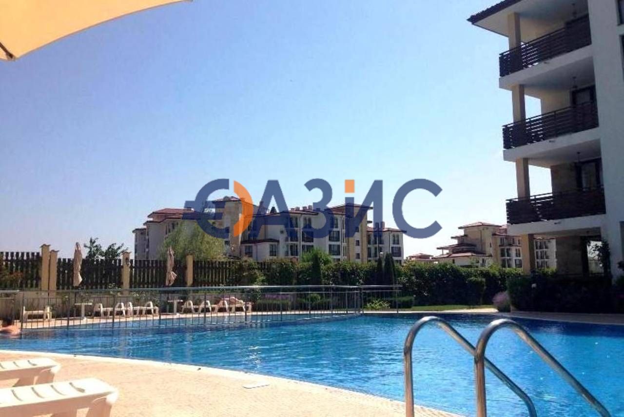 Едностаен апартамент в Несебър - 70 кв.м за 315 €/кв.м - Снимка #11