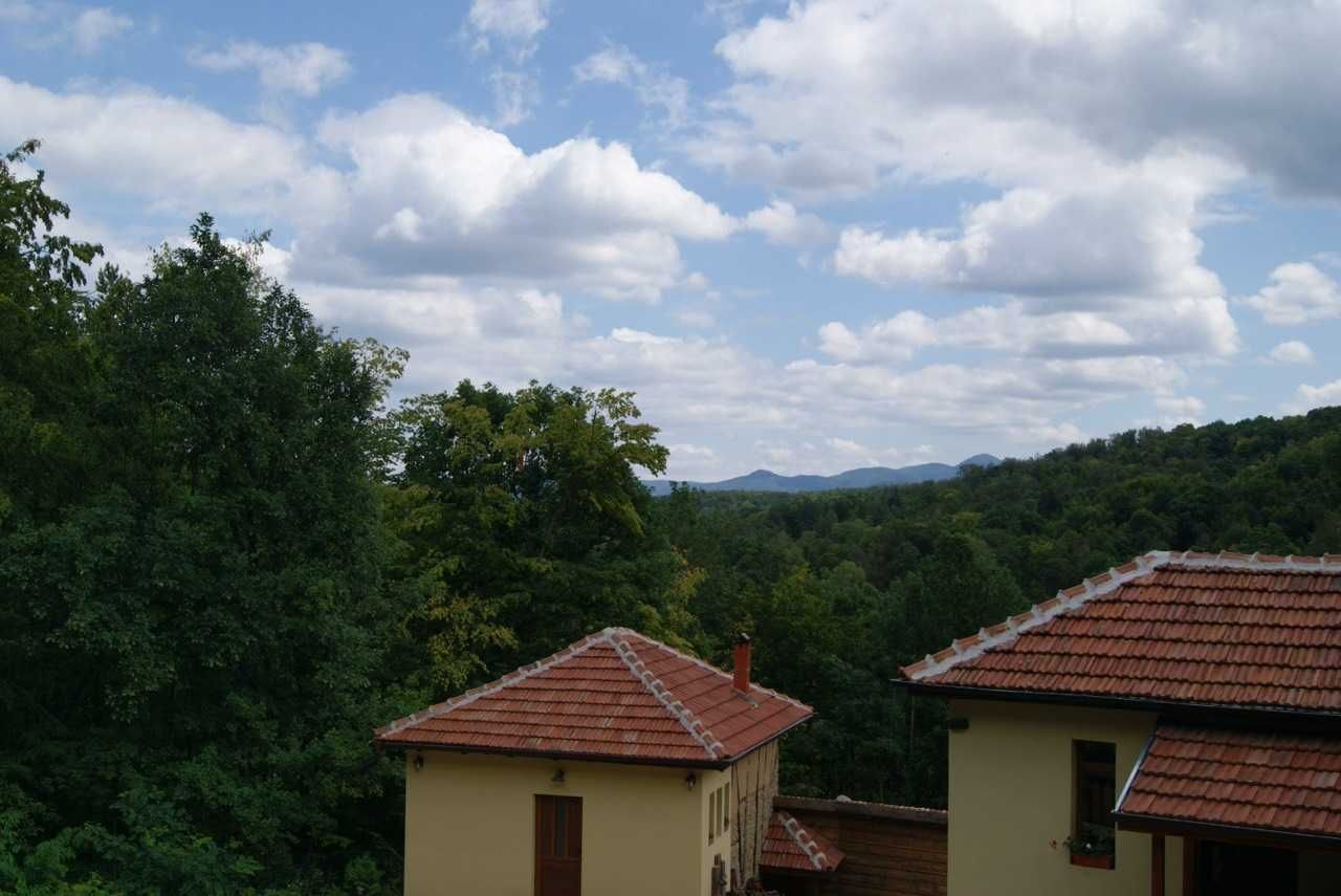 Къща в с. Дончовци, Област Габрово - 210 кв.м за 977 €/кв.м - Снимка #2