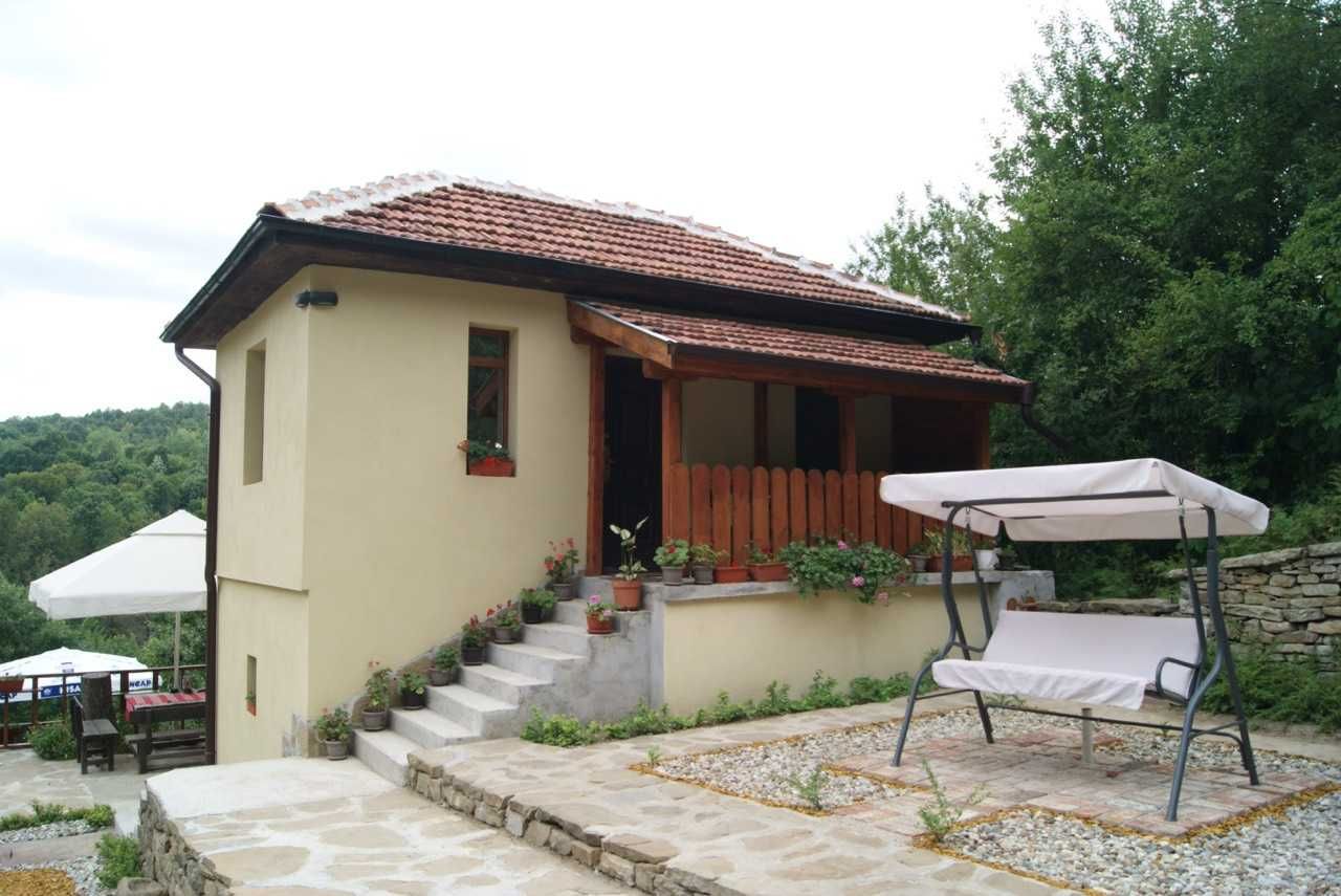 Къща в с. Дончовци, Област Габрово - 210 кв.м за 977 €/кв.м - Снимка #4