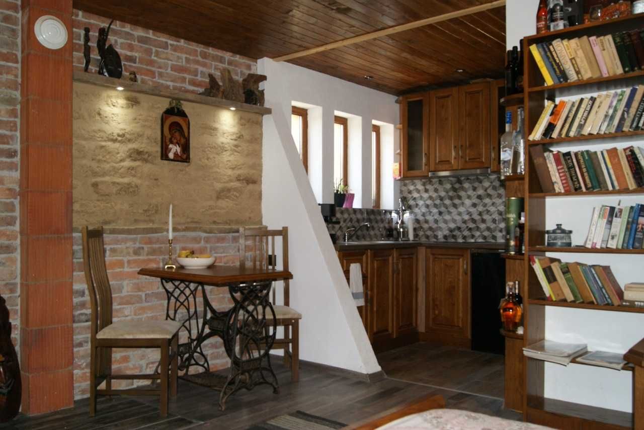 Къща в с. Дончовци, Област Габрово - 210 кв.м за 977 €/кв.м - Снимка #17