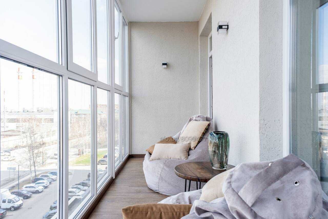 Тристаен апартамент в Пловдив, Тракия - 111 кв.м за 900 €/кв.м - Снимка #2