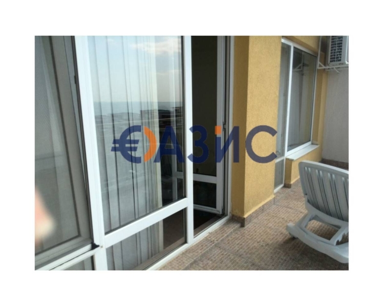 Двустаен апартамент в Свети Влас - 62 кв.м за 1255 €/кв.м - Снимка #11