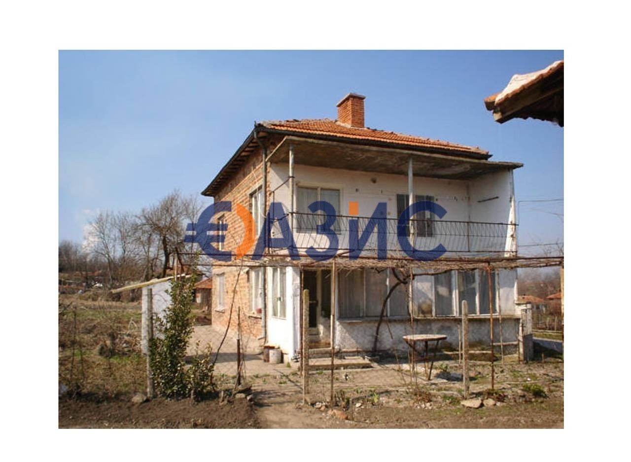 Къща в с. Овчи кладенец, Област Ямбол - 204 кв.м за 27 €/кв.м - Снимка #1