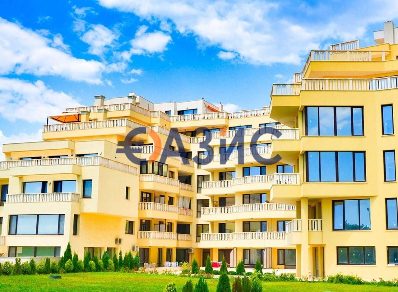 Двустаен апартамент в Бургас, Сарафово - 65 кв.м за 1139 €/кв.м - Снимка #3