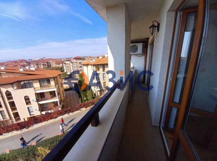 Двустаен апартамент в Свети Влас - 74 кв.м за 754 €/кв.м - Снимка #3