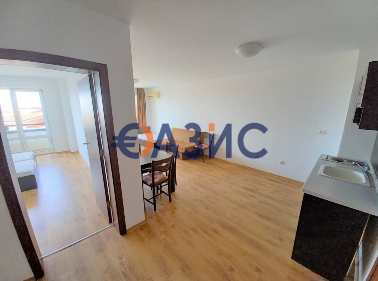 Двустаен апартамент в Свети Влас - 74 кв.м за 754 €/кв.м - Снимка #8