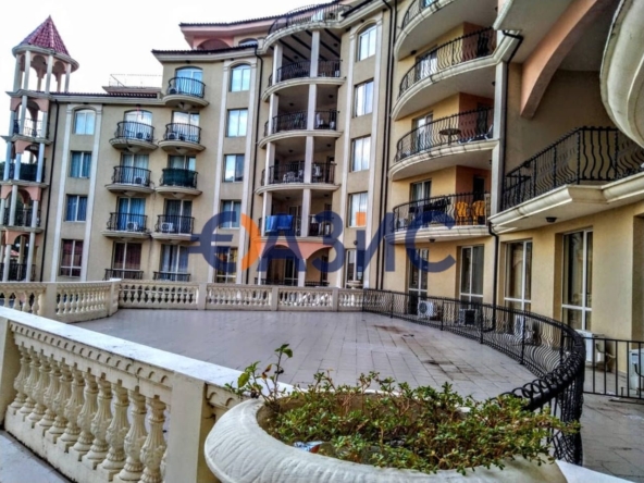 Двустаен апартамент в к.к. Елените - 45 кв.м за 567 €/кв.м - Снимка #1