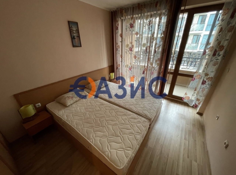 Двустаен апартамент в к.к. Слънчев бряг - 65 кв.м за 539 €/кв.м - Снимка #12