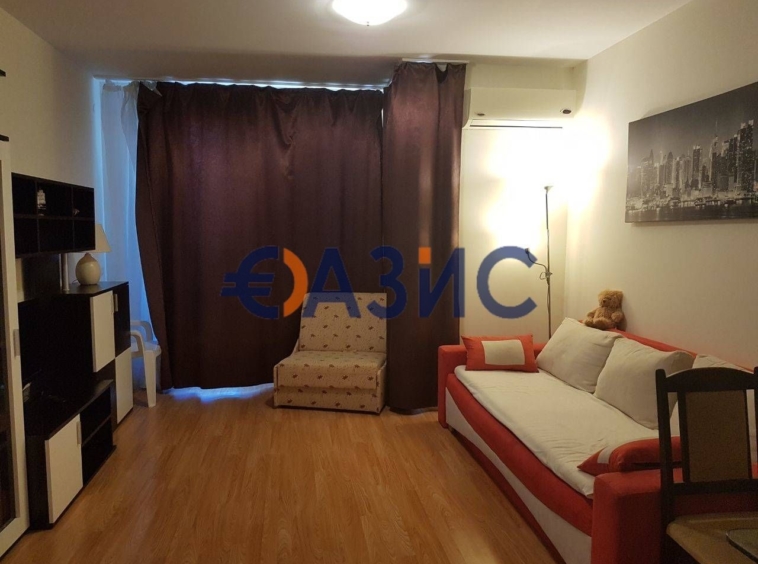 Двустаен апартамент в к.к. Слънчев бряг - 64 кв.м за 782 €/кв.м - Снимка #3