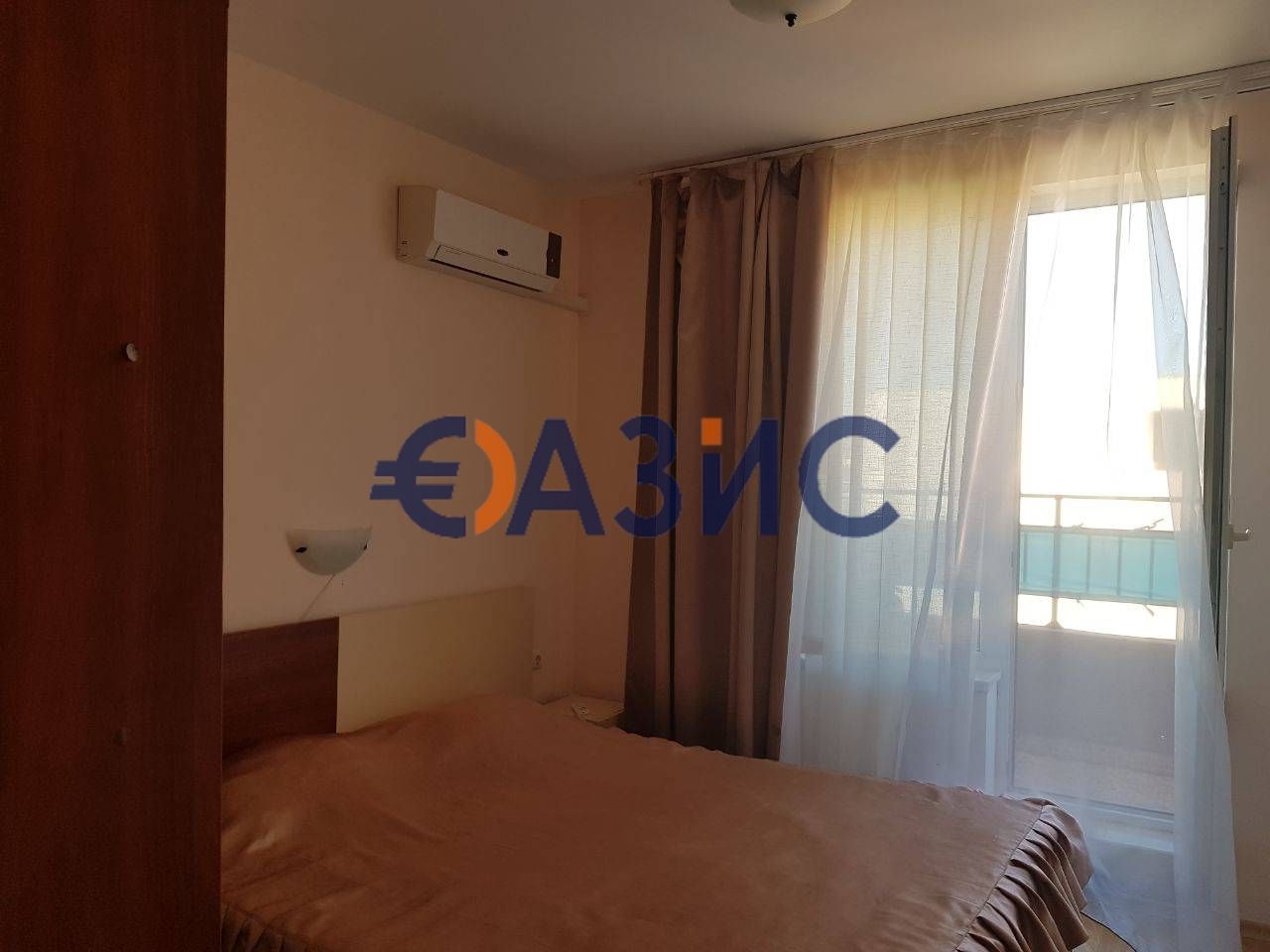 Двустаен апартамент в к.к. Слънчев бряг - 64 кв.м за 782 €/кв.м - Снимка #5