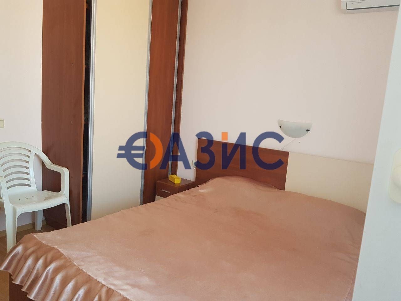 Двустаен апартамент в к.к. Слънчев бряг - 64 кв.м за 782 €/кв.м - Снимка #6