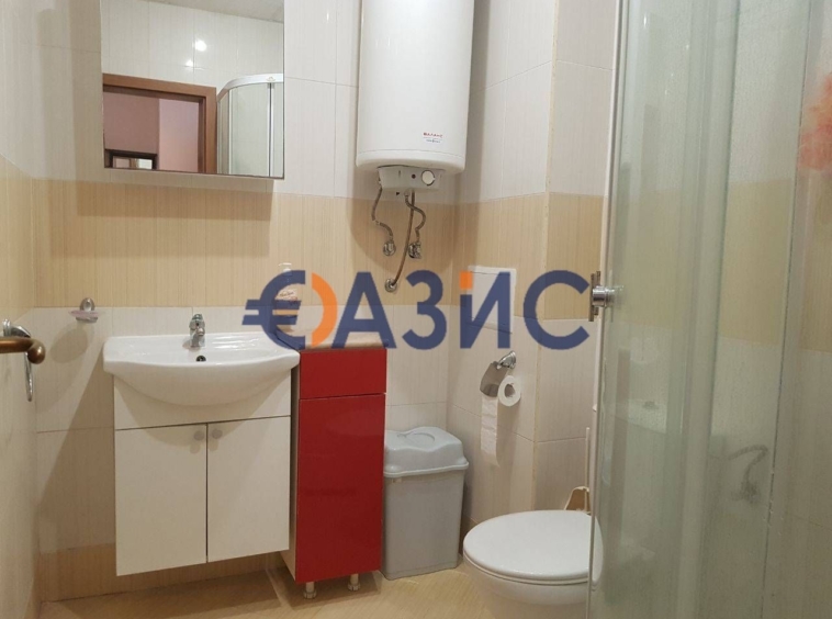Двустаен апартамент в к.к. Слънчев бряг - 64 кв.м за 782 €/кв.м - Снимка #8