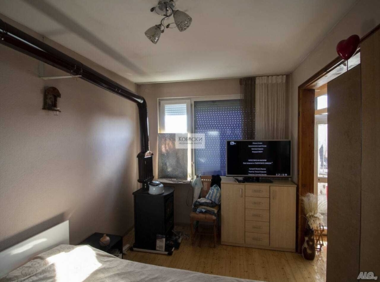 Къща в Сливен, Българка - 65 кв.м за 2231 €/кв.м - Снимка #13