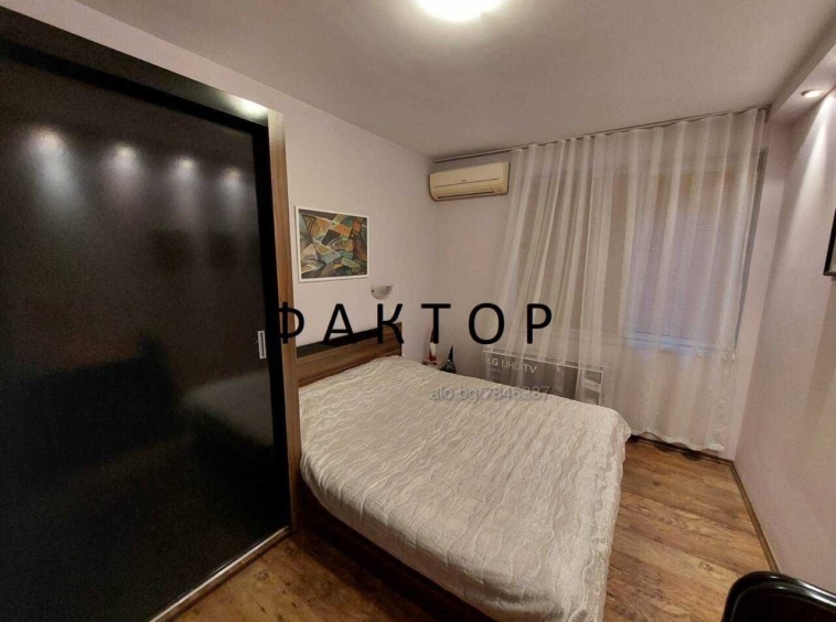 Тристаен апартамент в Пловдив, Въстанически - 110 кв.м за 1225 €/кв.м - Снимка #9