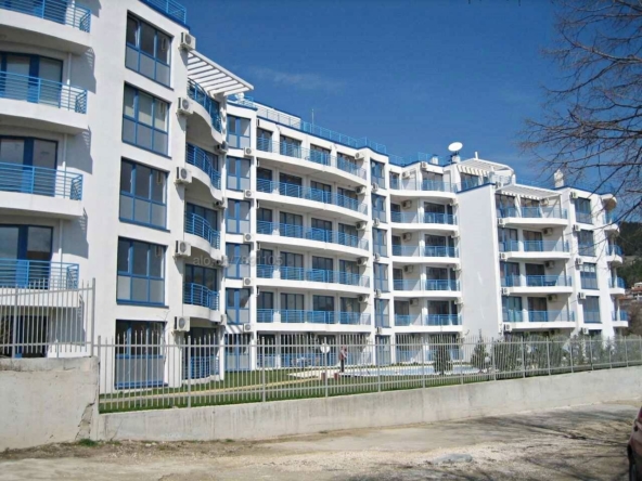 Двустаен апартамент в Балчик - 54 кв.м за 723 €/кв.м - Снимка #1