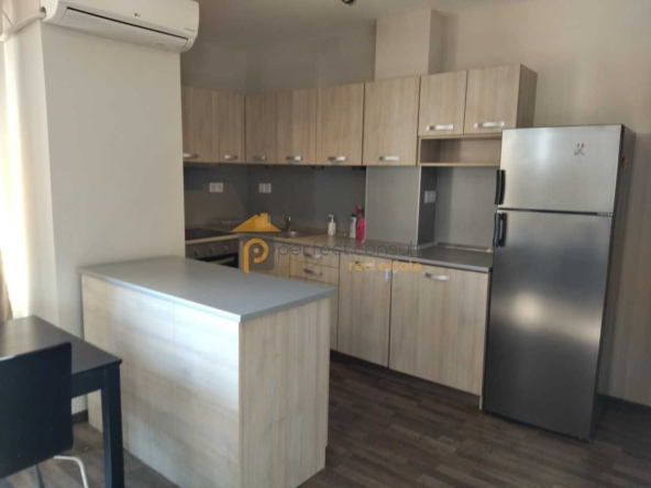 Дава се под наем Двустаен апартамент в Пловдив, Тракия - 70 кв.м за 298 € - Снимка #1