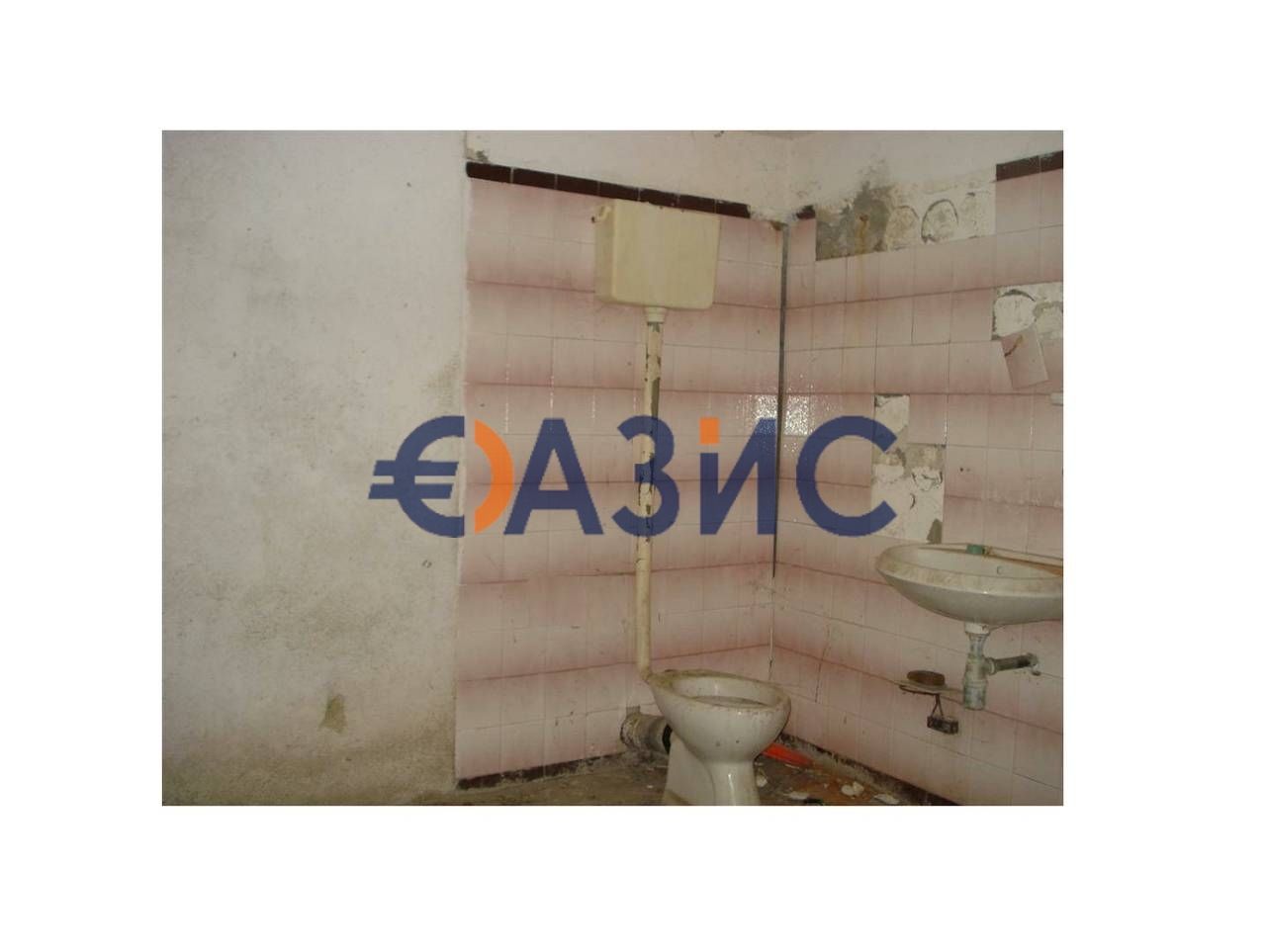 Къща в с. Овчи кладенец, Област Ямбол - 204 кв.м за 27 €/кв.м - Снимка #11