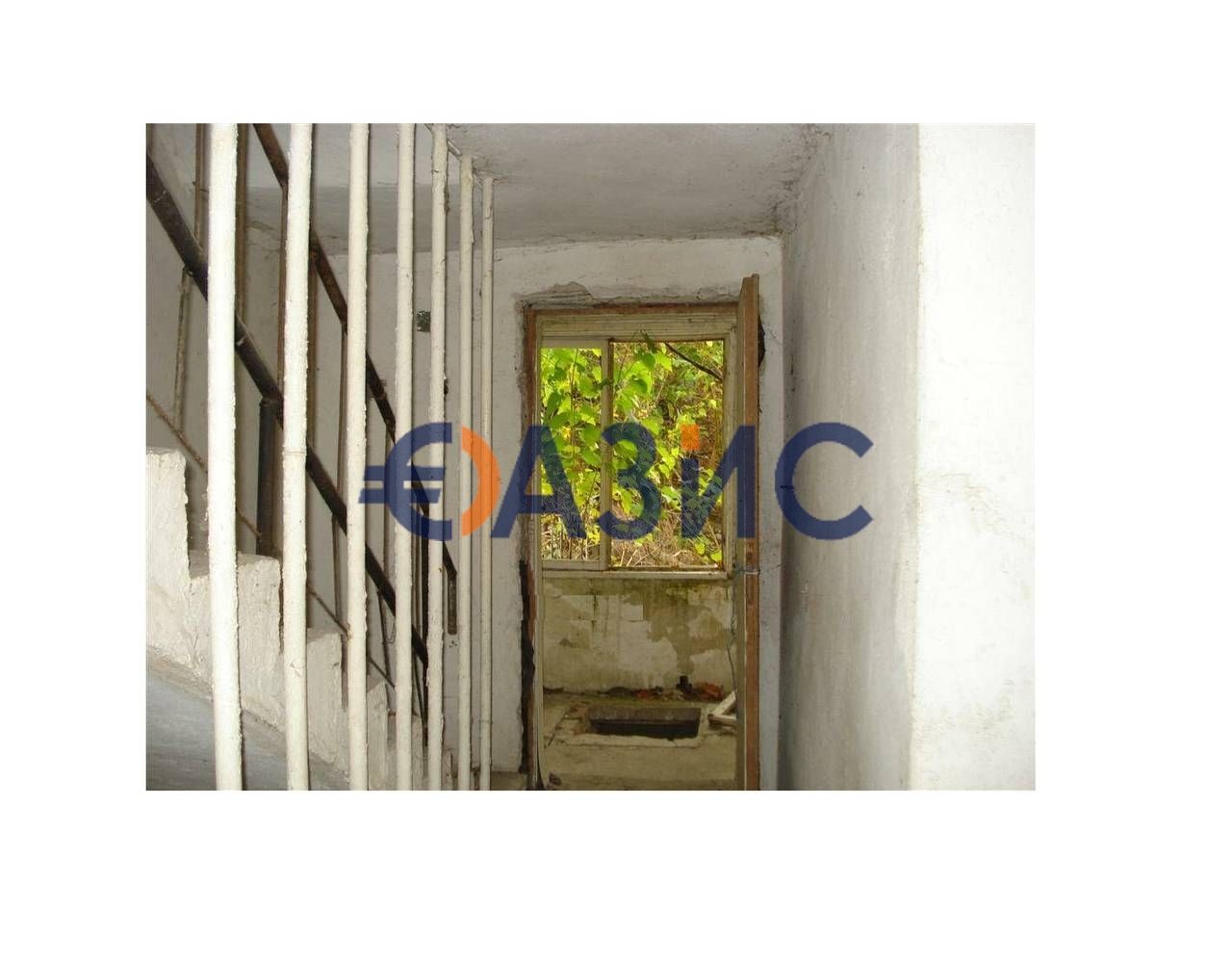 Къща в с. Овчи кладенец, Област Ямбол - 204 кв.м за 27 €/кв.м - Снимка #10