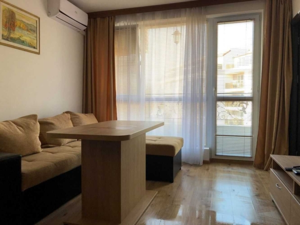 Дава се под наем Двустаен апартамент в Пловдив, Христо Смирненски - 50 кв.м за 480лв € - Снимка #1