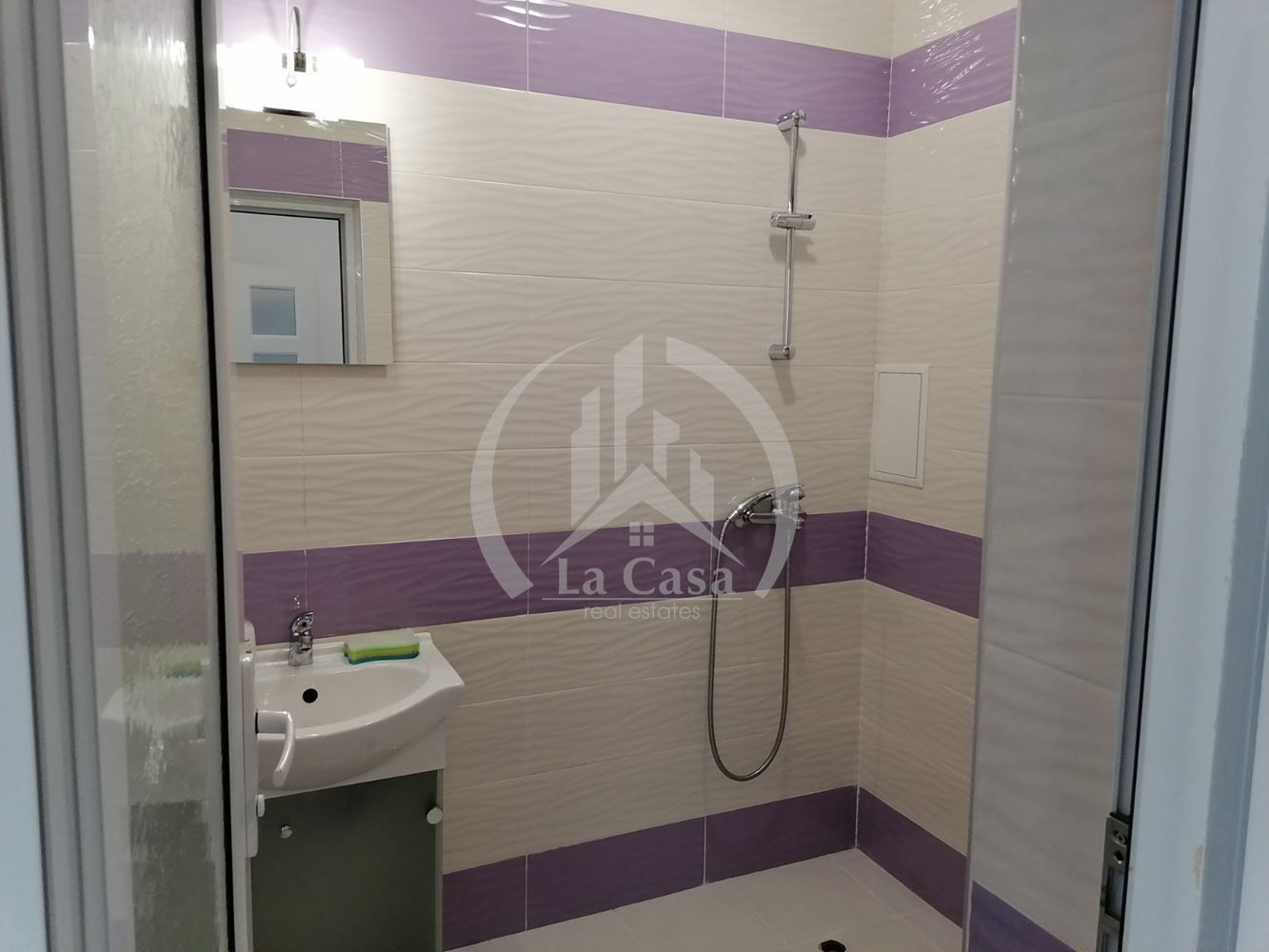 Дава се под наем Двустаен апартамент в София, Младост 4 - 50 кв.м за 375 € - Снимка #10