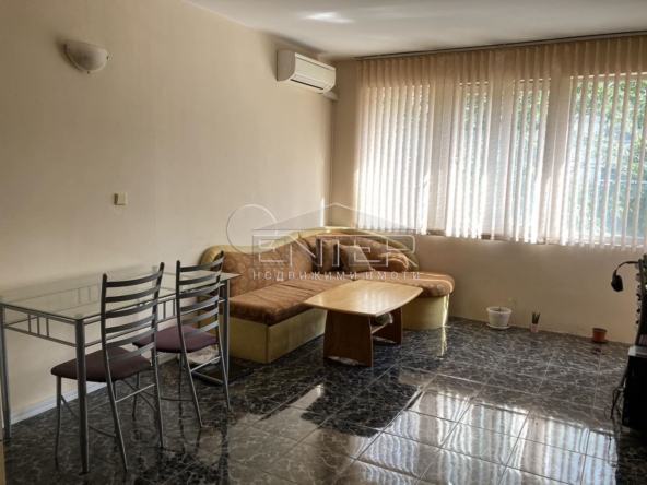 Дава се под наем Двустаен апартамент в Варна, Окръжна болница - 60 кв.м за 550лв € - Снимка #1