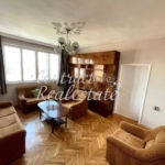 Дава се под наем Тристаен апартамент в Варна, Цветен квартал - 112 кв.м за 850лв € - Снимка #1