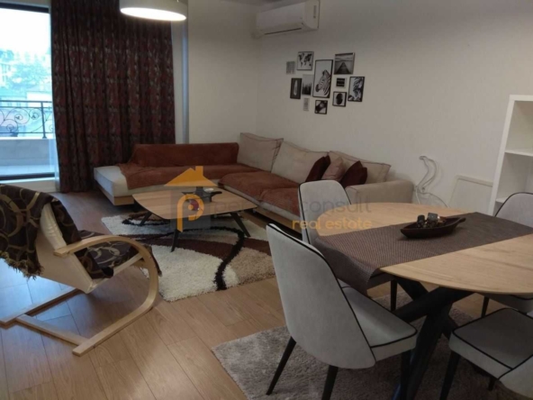 Дава се под наем Тристаен апартамент в Пловдив, Кършияка - 108 кв.м за 600 € - Снимка #1