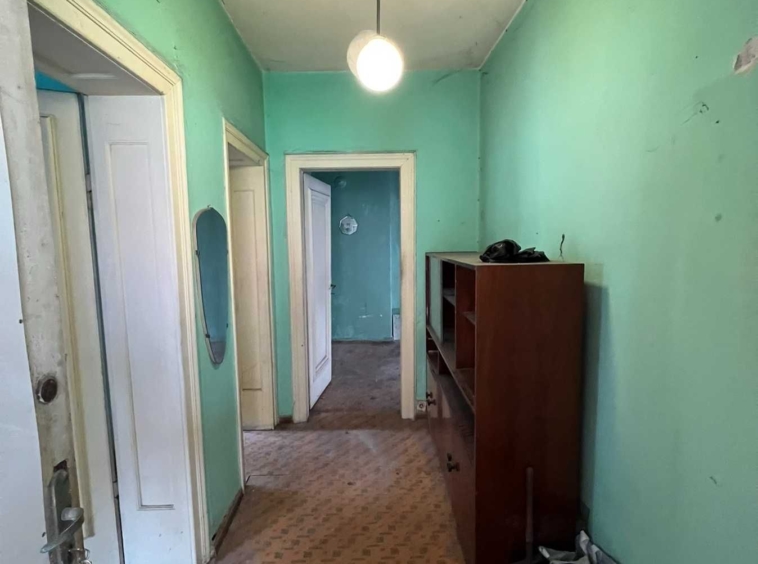 Тристаен апартамент в Пловдив, Център - 84 кв.м за 1072 €/кв.м - Снимка #8