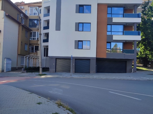 Офис в Стара Загора, Аязмото - 22 кв.м за 2273 €/кв.м - Снимка #1