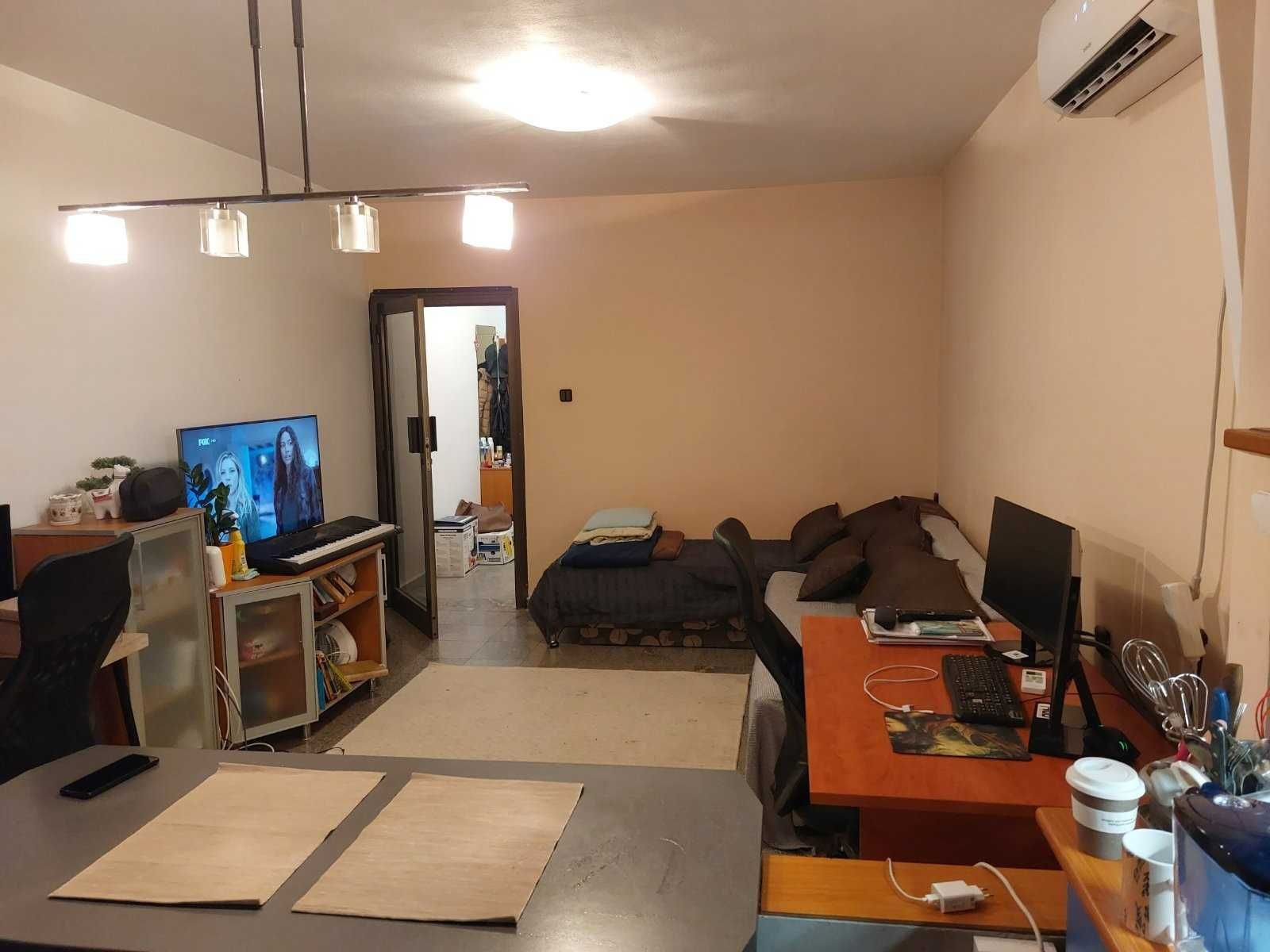 Двустаен апартамент в София, Света Троица - 46 кв.м за 2044 €/кв.м - Снимка #2