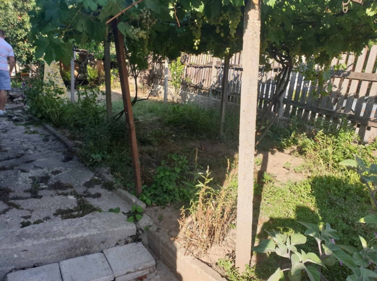 Четиристаен апартамент в Разград, Варош - 100 кв.м за 850 €/кв.м - Снимка #2