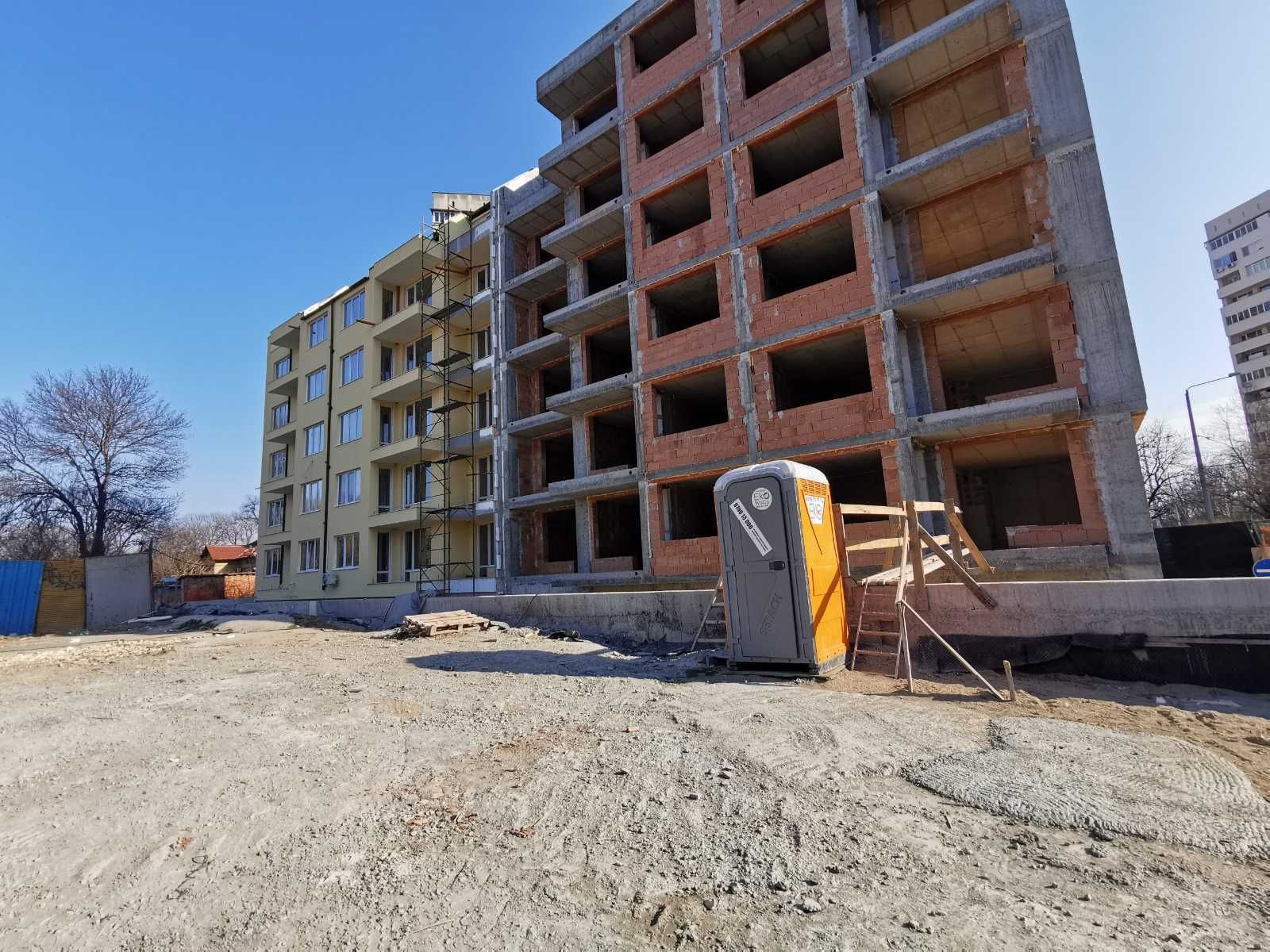 Тристаен апартамент в Русе, Алеи Възраждане - 83 кв.м за 1023 €/кв.м - Снимка #9