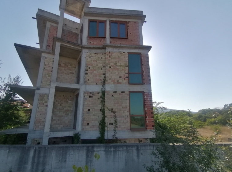 Хотел в с. Варвара, Област Бургас - 860 кв.м за 233 €/кв.м - Снимка #12