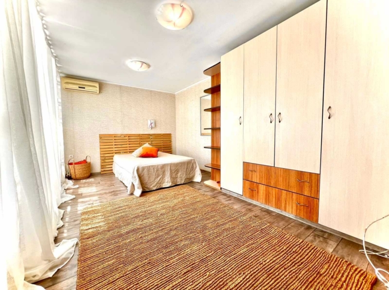 Дава се под наем Мезонет в Русе, Център - 180 кв.м за 210000 € - Снимка #5