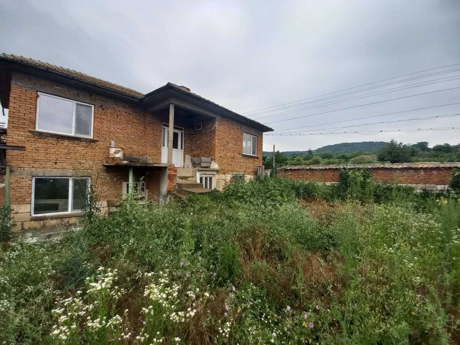 Къща в с. Костанденец, Област Разград - 117 кв.м за 120 €/кв.м - Снимка #4