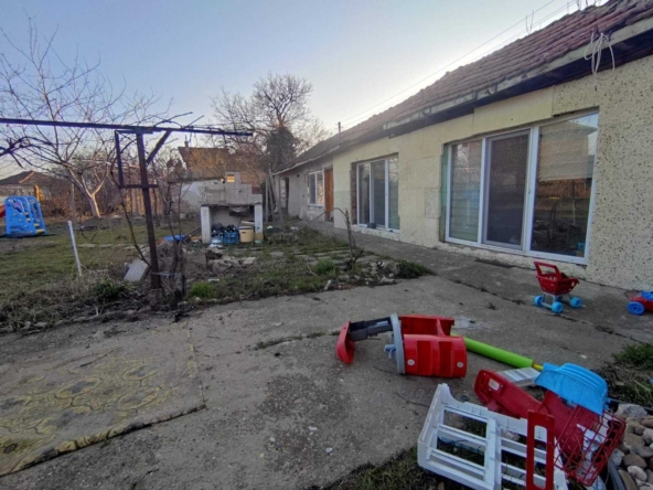 Къща в Мартен - 96 кв.м за 454 €/кв.м - Снимка #1