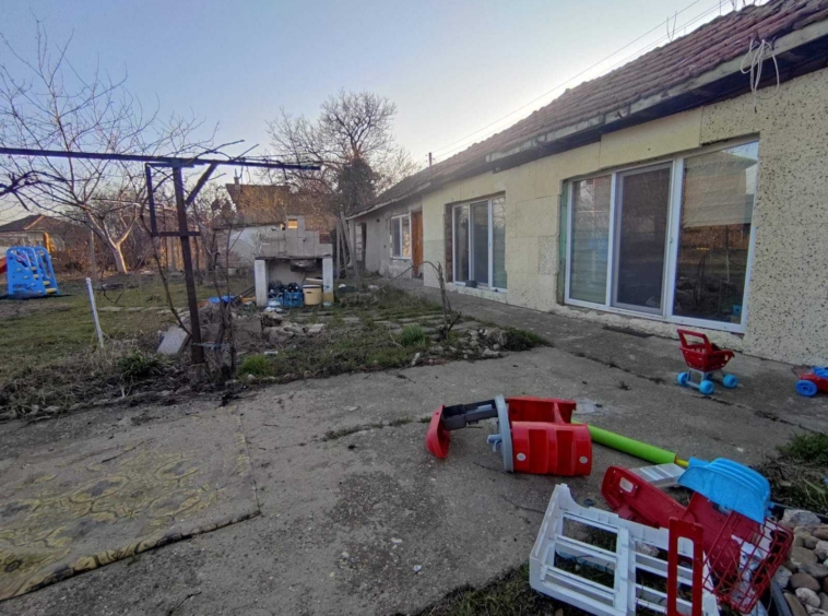 Къща в Мартен - 96 кв.м за 454 €/кв.м - Снимка #1