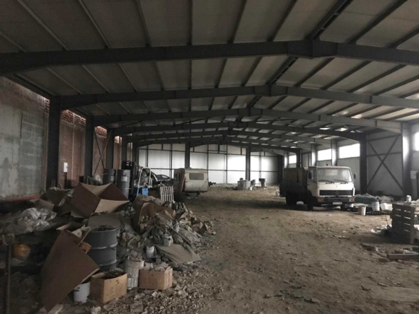 Промишлена сграда в Пловдив, Индустриална зона - Юг - 4404 кв.м за 194 €/кв.м - Снимка #1