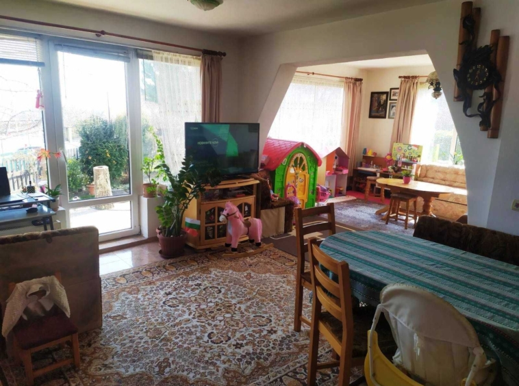 Къща в с. Близнаци, Област Варна - 440 кв.м за 591 €/кв.м - Снимка #4