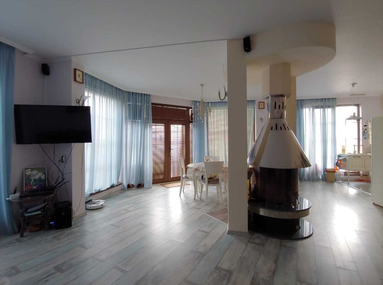 Къща в с. Кошарица, Област Бургас - 208 кв.м за 1106 €/кв.м - Снимка #8