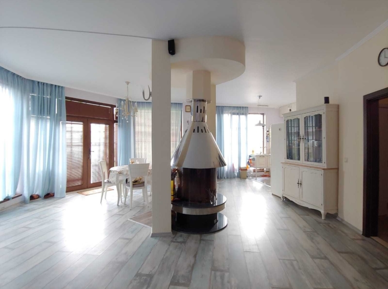 Къща в с. Кошарица, Област Бургас - 208 кв.м за 1106 €/кв.м - Снимка #10