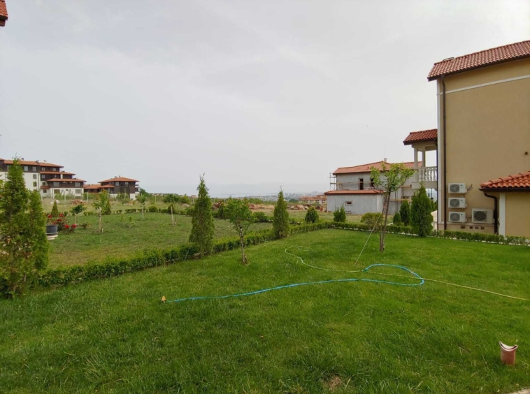 Къща в с. Кошарица, Област Бургас - 208 кв.м за 1106 €/кв.м - Снимка #14