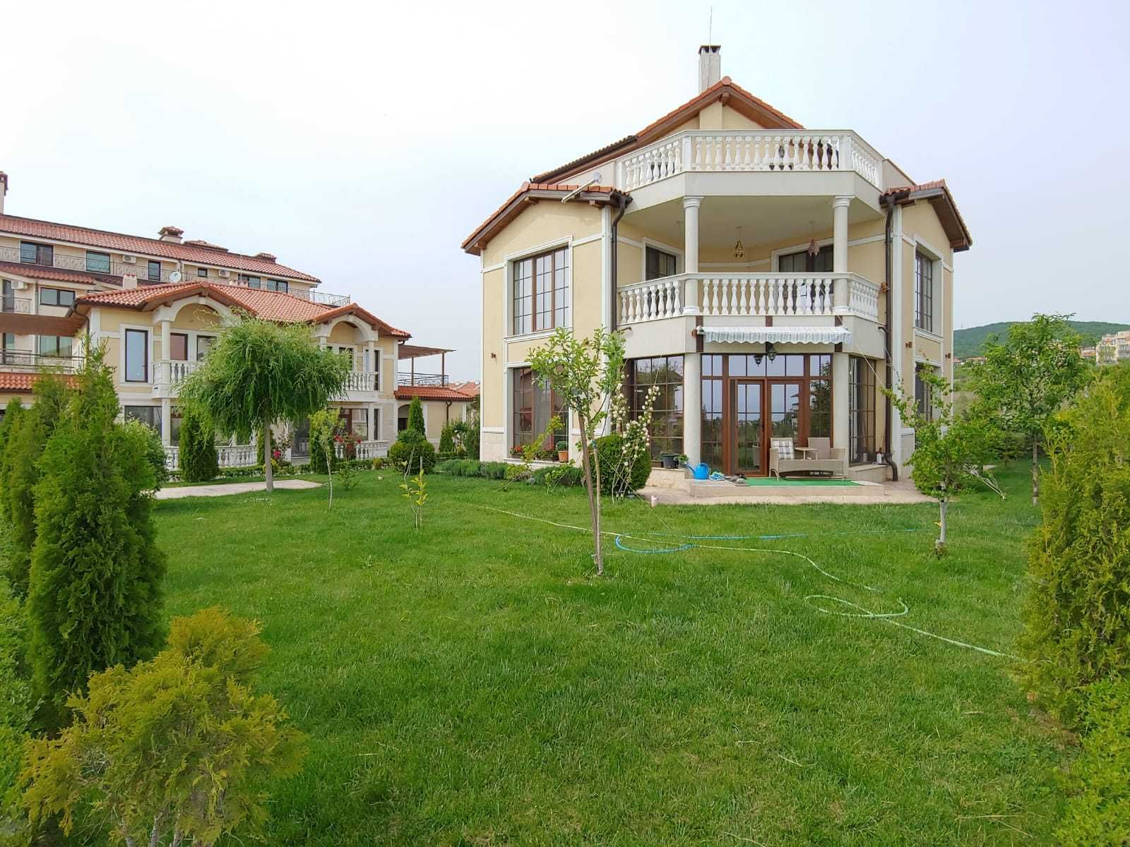 Къща в с. Кошарица, Област Бургас - 208 кв.м за 1106 €/кв.м - Снимка #17