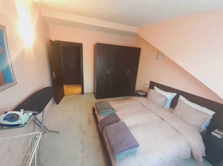 Тристаен апартамент в Банско - 79 кв.м за 722 €/кв.м - Снимка #11