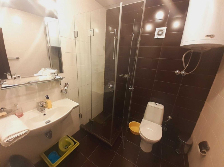 Тристаен апартамент в Банско - 79 кв.м за 722 €/кв.м - Снимка #16