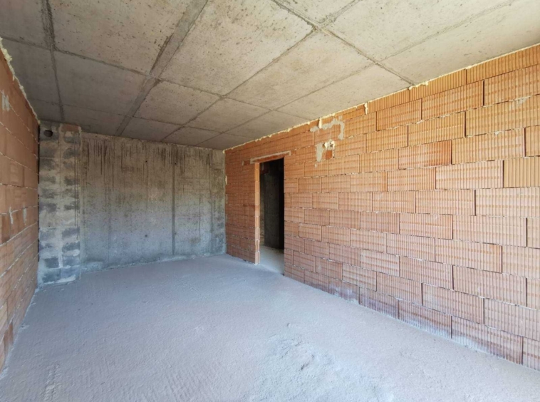 Тристаен апартамент в Русе, Алеи Възраждане - 83 кв.м за 1023 €/кв.м - Снимка #5