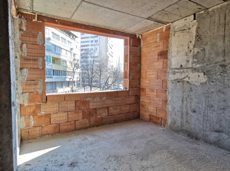 Тристаен апартамент в Русе, Алеи Възраждане - 83 кв.м за 1023 €/кв.м - Снимка #3