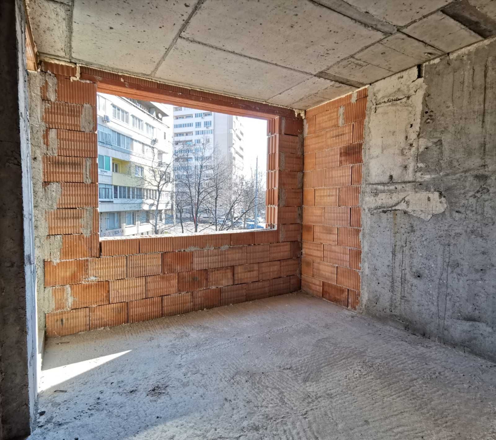 Тристаен апартамент в Русе, Алеи Възраждане - 83 кв.м за 1023 €/кв.м - Снимка #3
