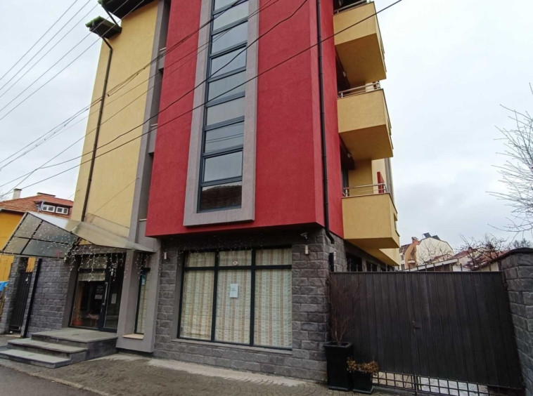 Хотел в Велинград - 670 кв.м за 1180 €/кв.м - Снимка #17