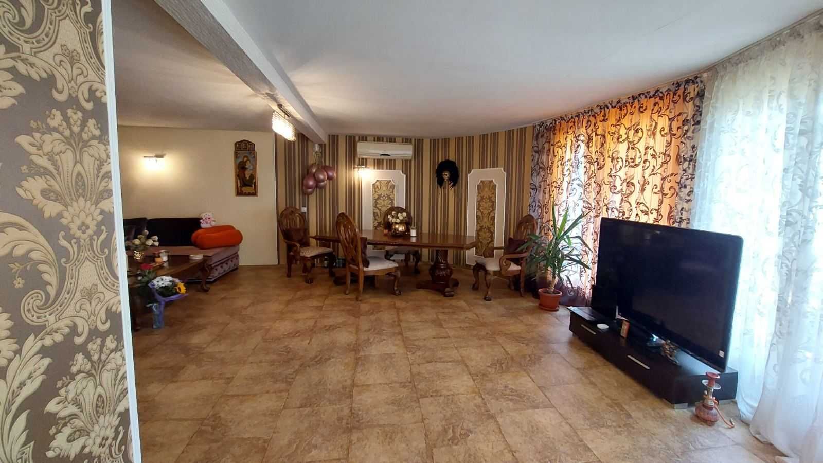 Къща в Варна, Гръцка махала - 320 кв.м за 532 €/кв.м - Снимка #12